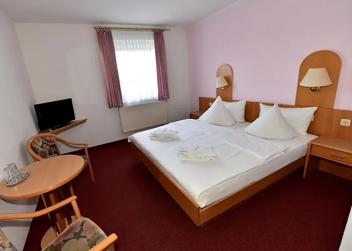 Schwesinger Bed & Breakfast 3*