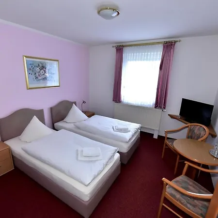 Schwesinger Bed & Breakfast Ottendorf-Okrilla